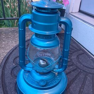 Diets Brand Blue Lantern